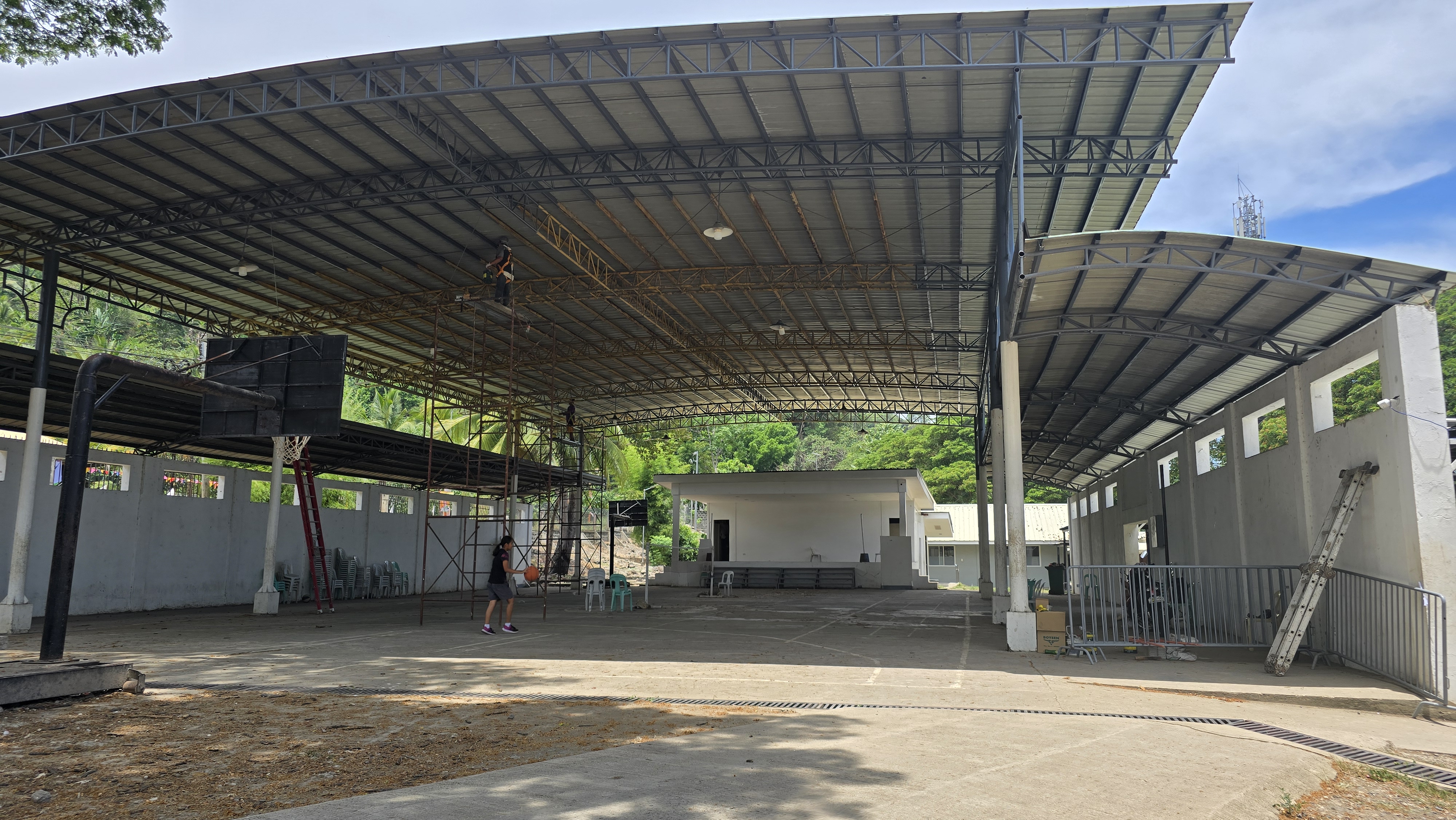 Covered Court